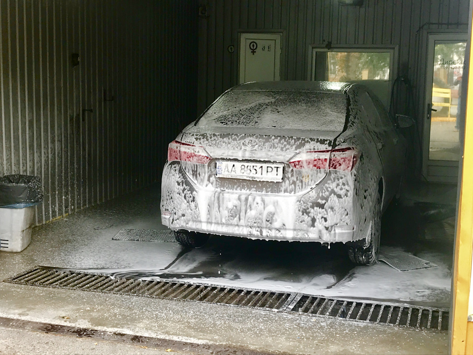 Перше миття + Блиск кузова Rymax Car Shine 2
