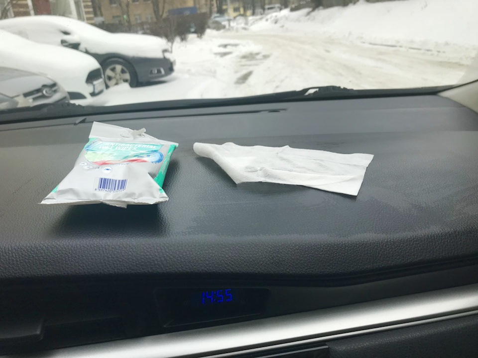 Споглядання доглянутої панелі приладів з Dodo Juice 🤫 1