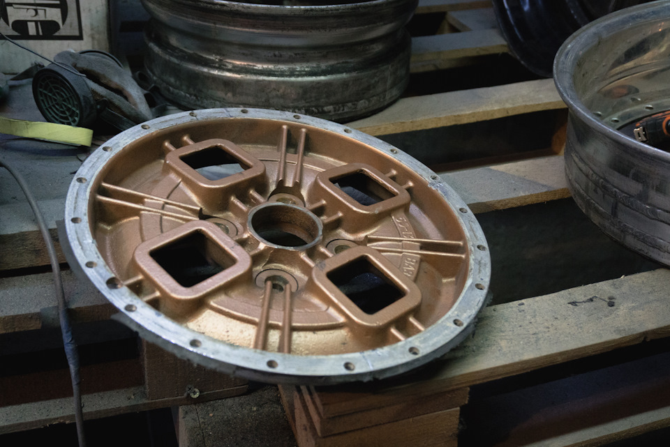 Розбір кастом дисків 10,5J PASKUDAPROJECT WHEELS 4