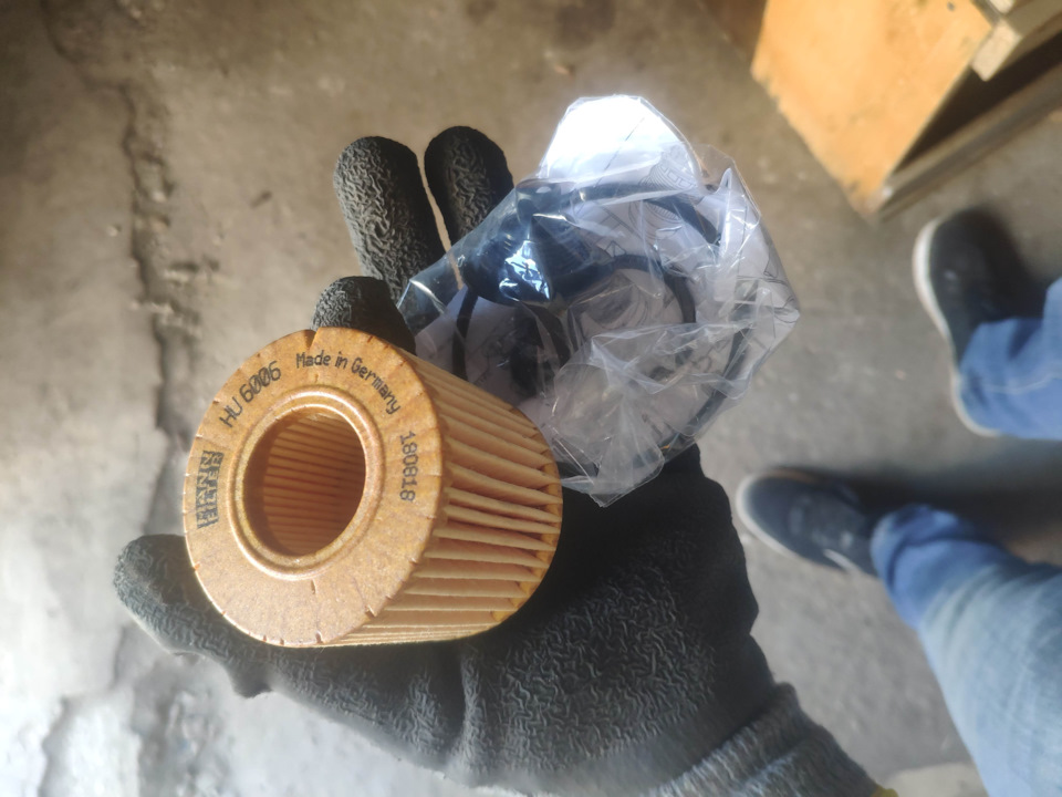 продам масляний фільтр 2