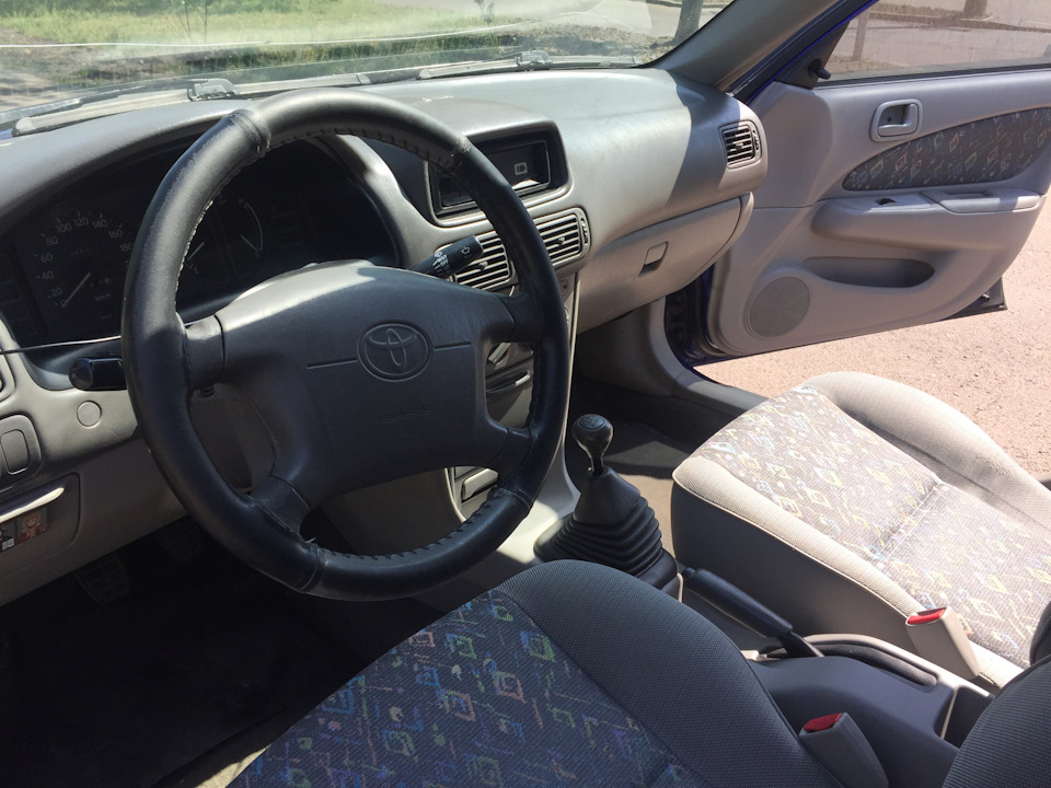 Продаю улюблену машину Corolla 1.3 1998! 4
