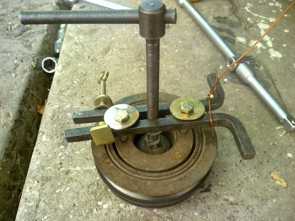 Заміна маслознімних ковпачків 4A-FE (5A, 7A та ін.) Часть1 5