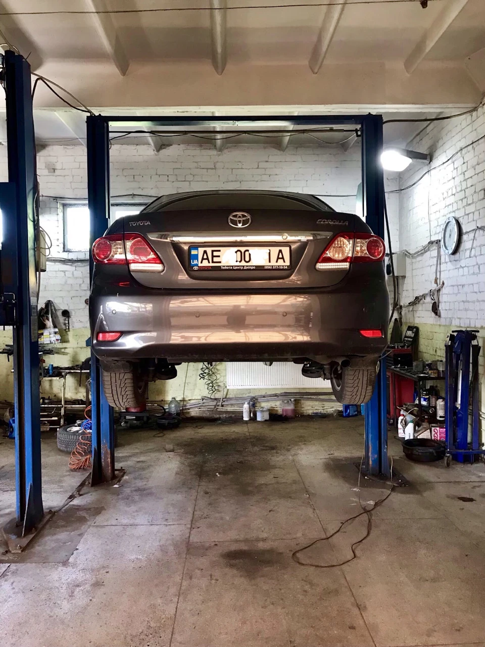 Заміна задніх гальмівних колодок Toyota
