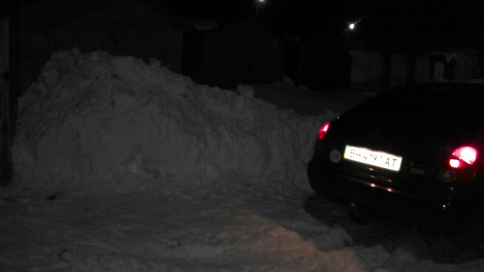 Одесу засипало. Відкапуємо гараж! 3