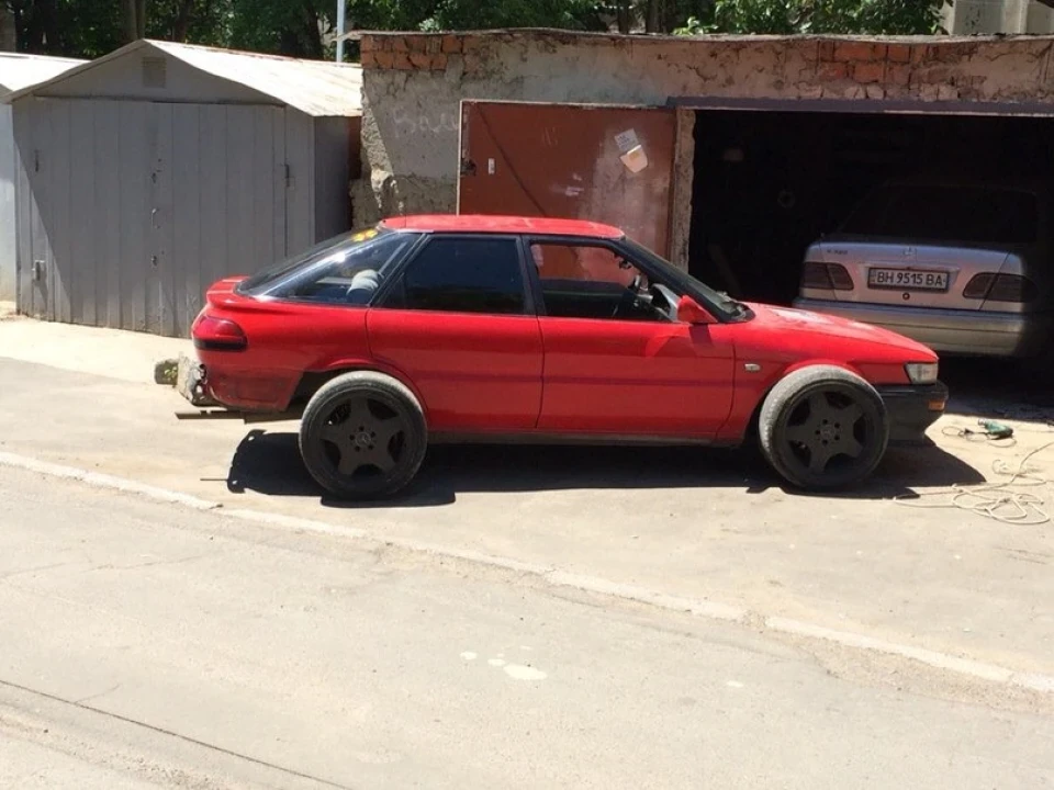 Поставив колеса AMG))) і знімав колгосп.
