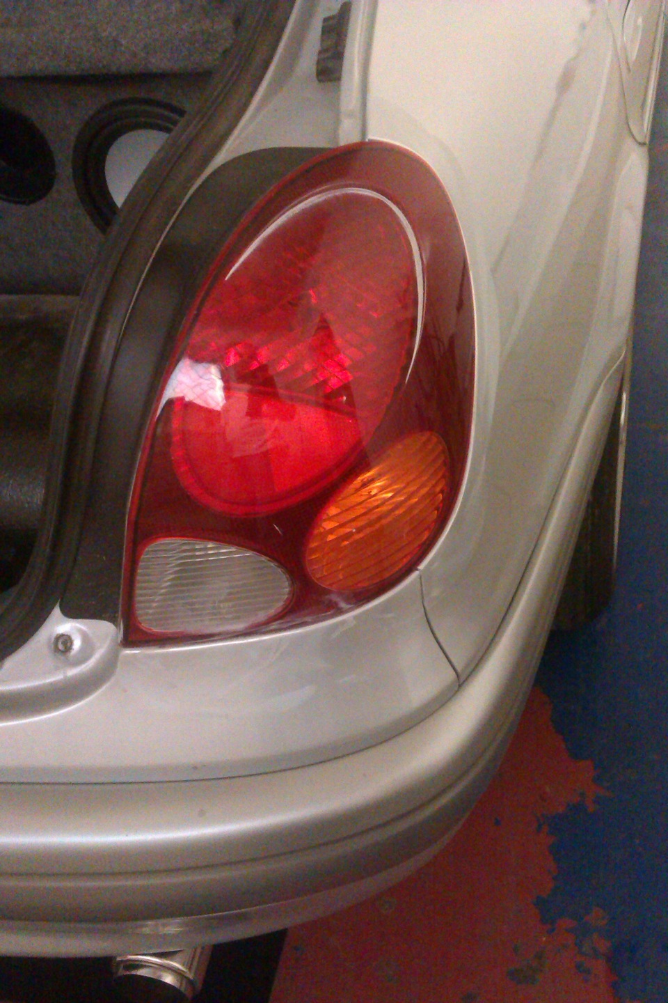 American Style - задні ліхтарі 1