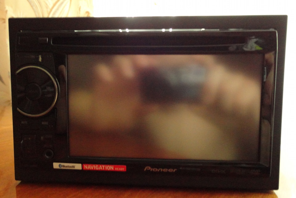 Медіа-станція Pioneer AVH-2400BT 4