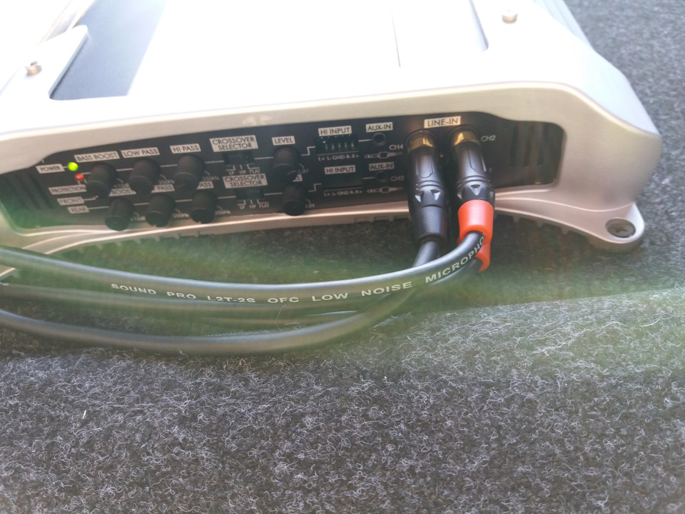 Підсилювач Blaupunkt 5