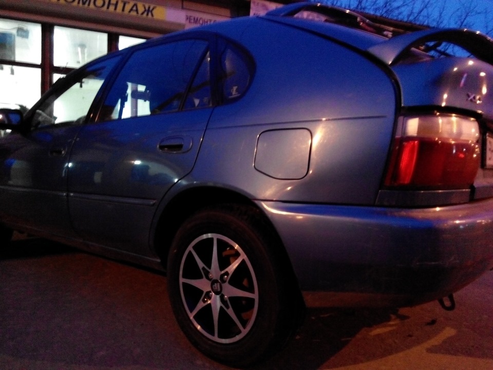 Час одягати Кеди Kumho Ecsta KU31 / DJ Wheels 4