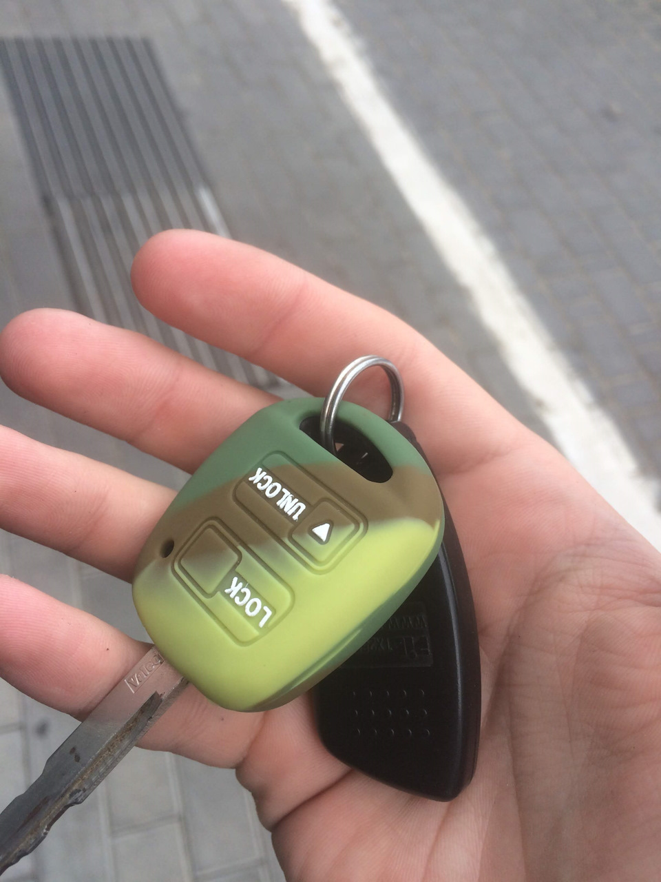Силіконовий чохол на ключ. 1