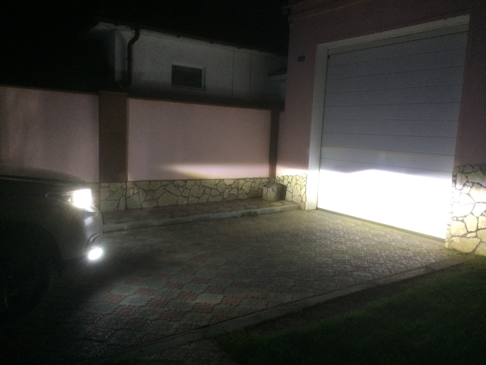 LED у ближній 5