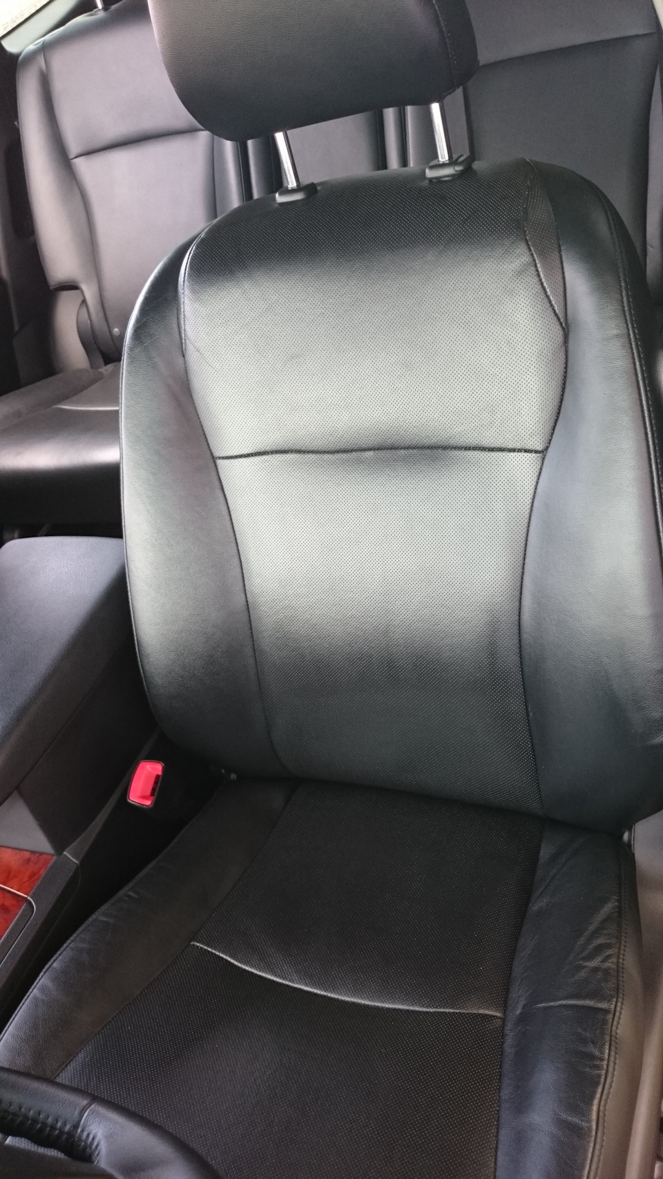 Чистимо шкіру або відгук про Turtle Wax Leather Cleaner and Conditioner 4
