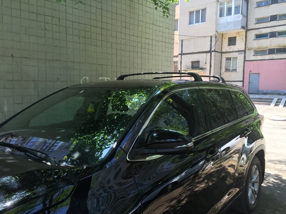Установка поперечок crossbars від Toyota 4