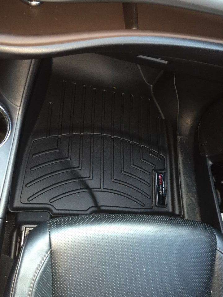Диво килимки WeatherTech 4