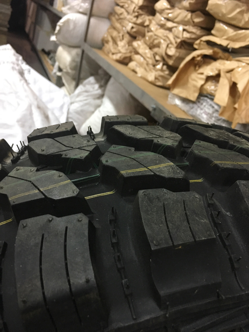 Гума. Без фанатизму. Lakesea 225/75r16 M/T 2