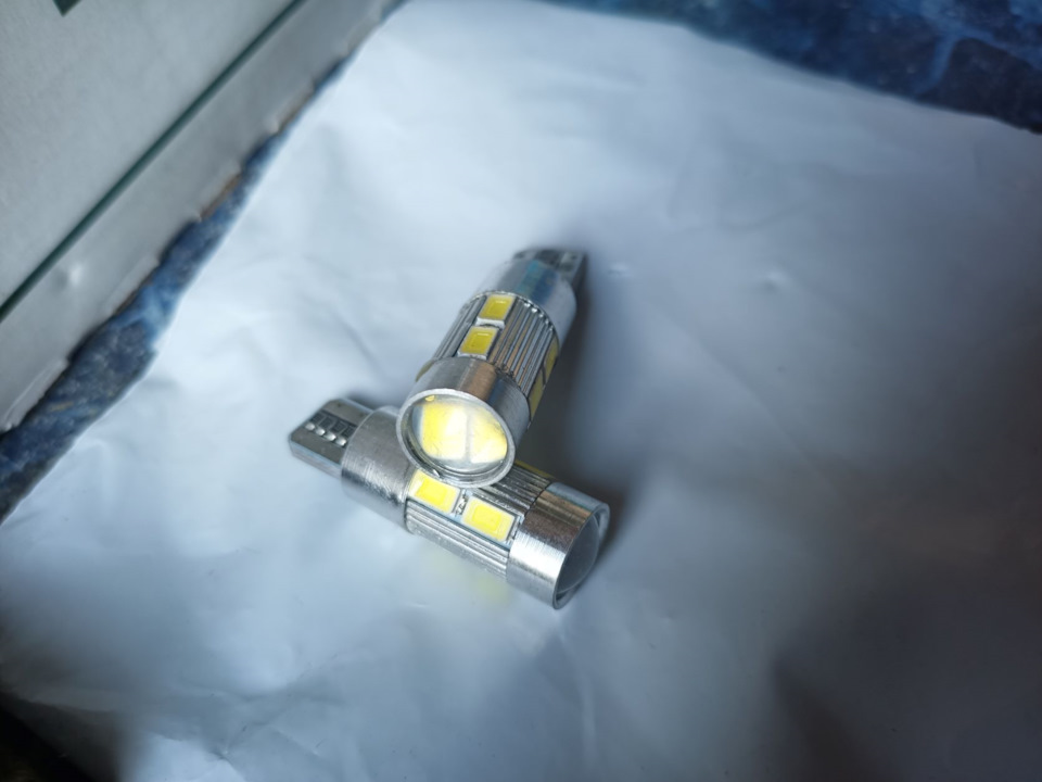 Номери та рамка LED 3