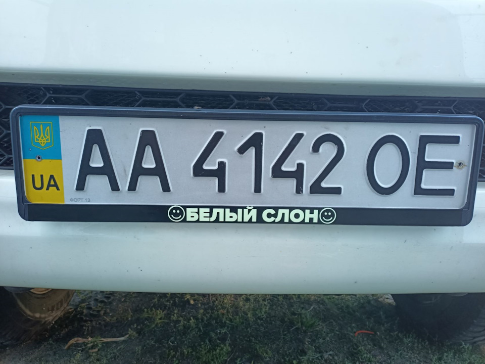 Номери та рамка LED 4