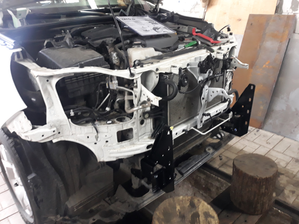 Силовий передній бампер РІФ для Toyota Hilux 3