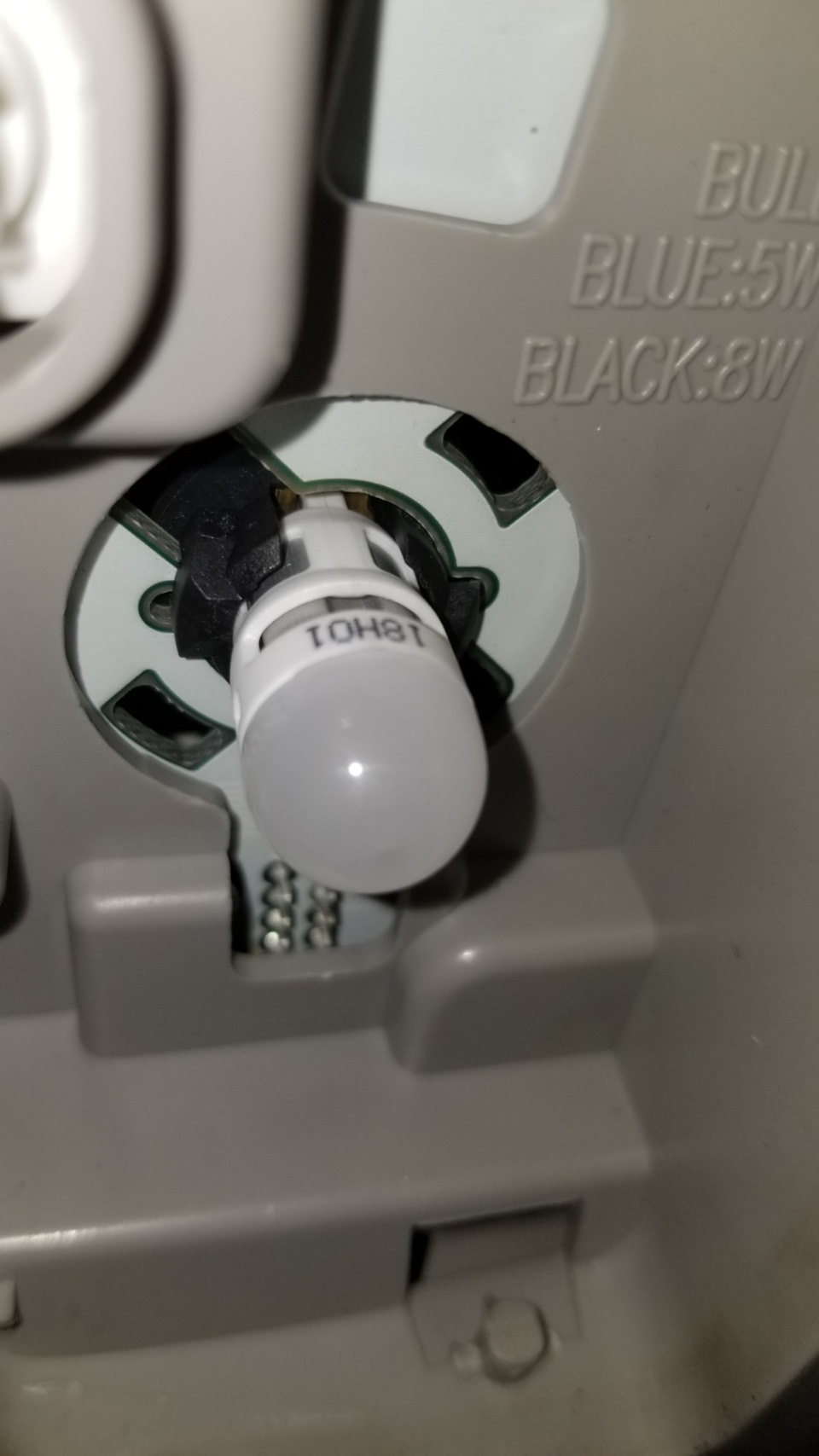Led в салон і підсвічування номера 5