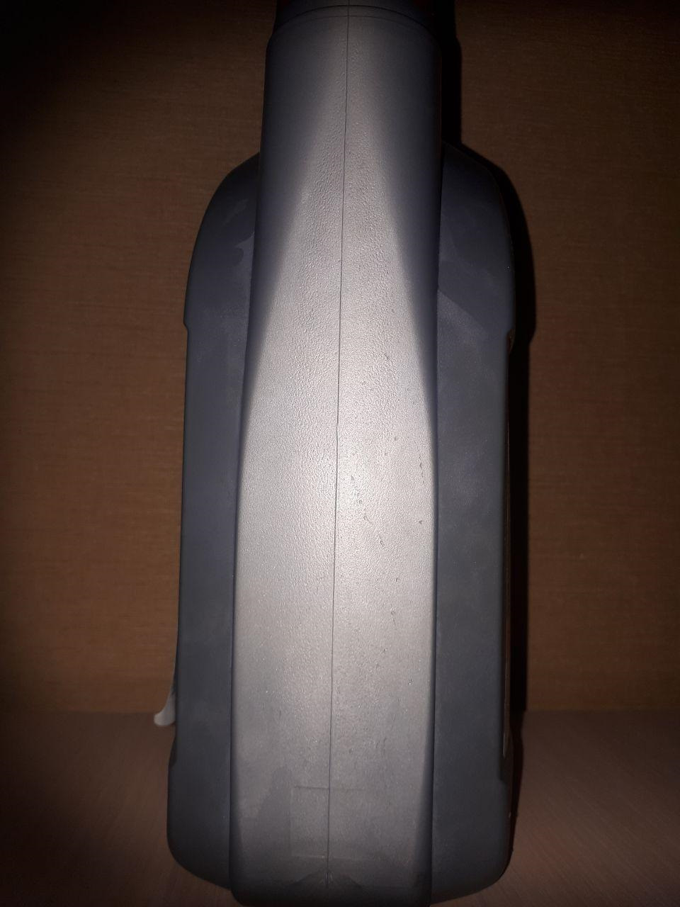Олія Toyota 5w30. Підозра на підробку 3