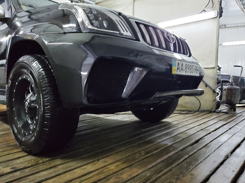 Фінал бампер і невелика переробка в стилі gx470 3