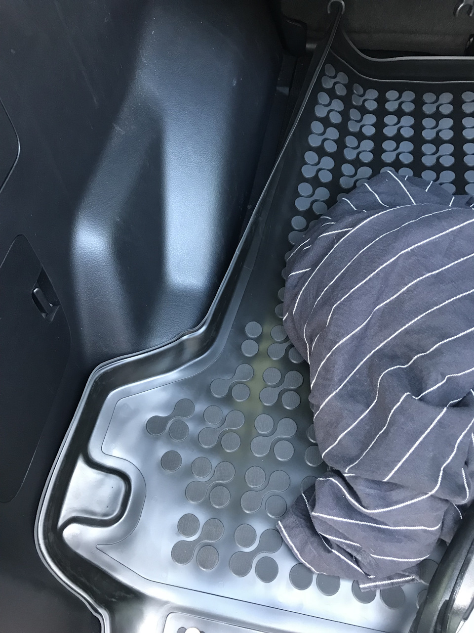 Килимки WeatherTech в салон + питання по багажнику! 5