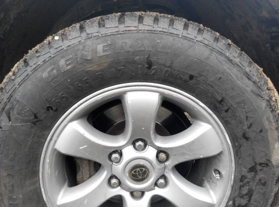 General Altimax Arctic 265/65/R17 1