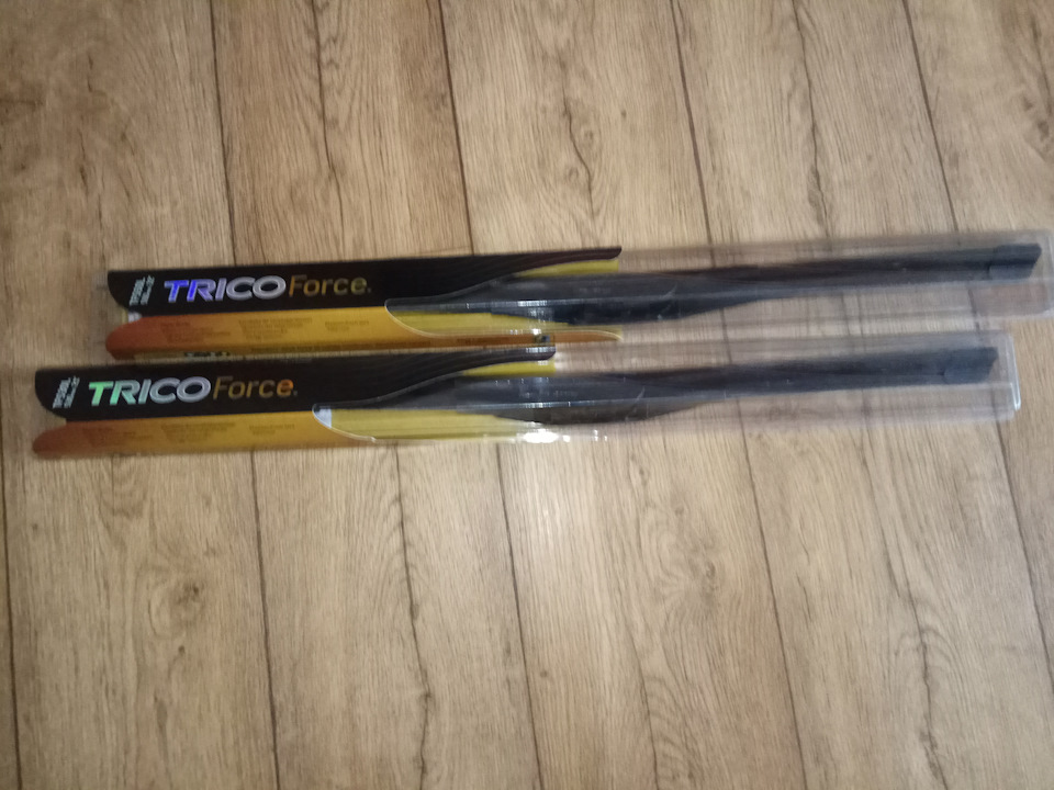Щітки склоочисника Trico Force 1