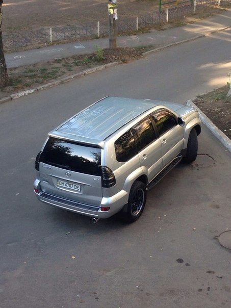90е повернулися? на варті Е 90)) 2