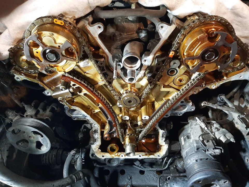 Заміна ланцюга ГРМ та VVT-I