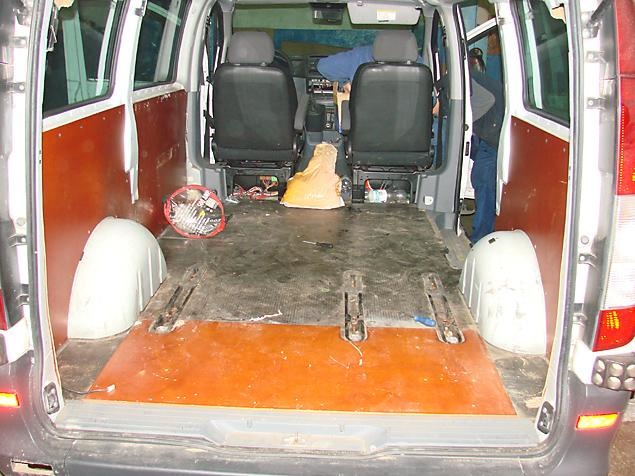 Mercedes Viano із бруду в князі 3