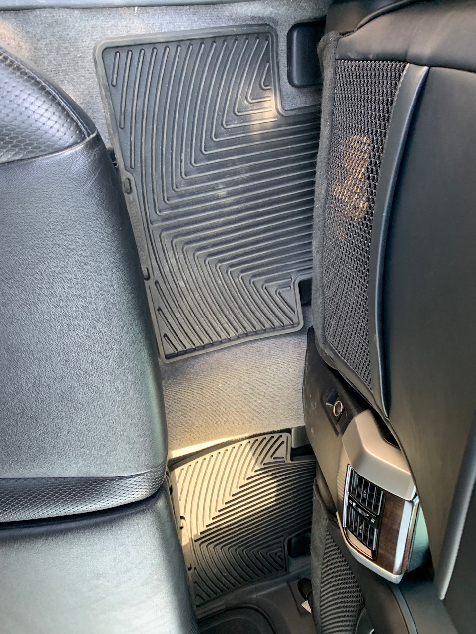 Килимки WeatherTech prado 150 на другий ряд 2