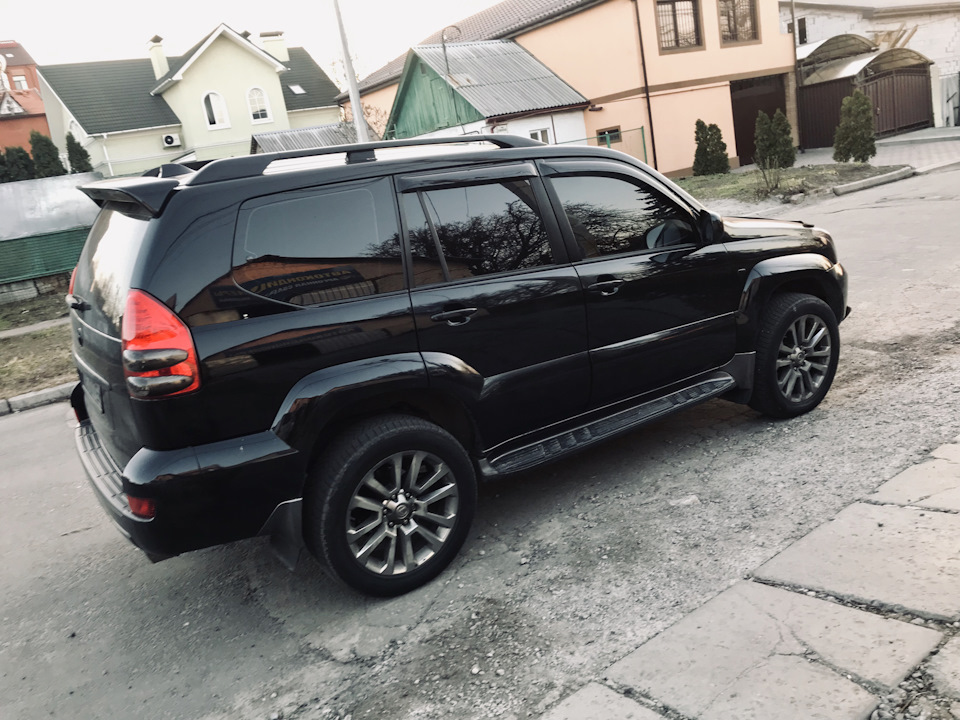 Нові тапки r 20 3