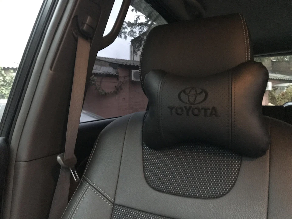 Перешив карт та подушки Toyota