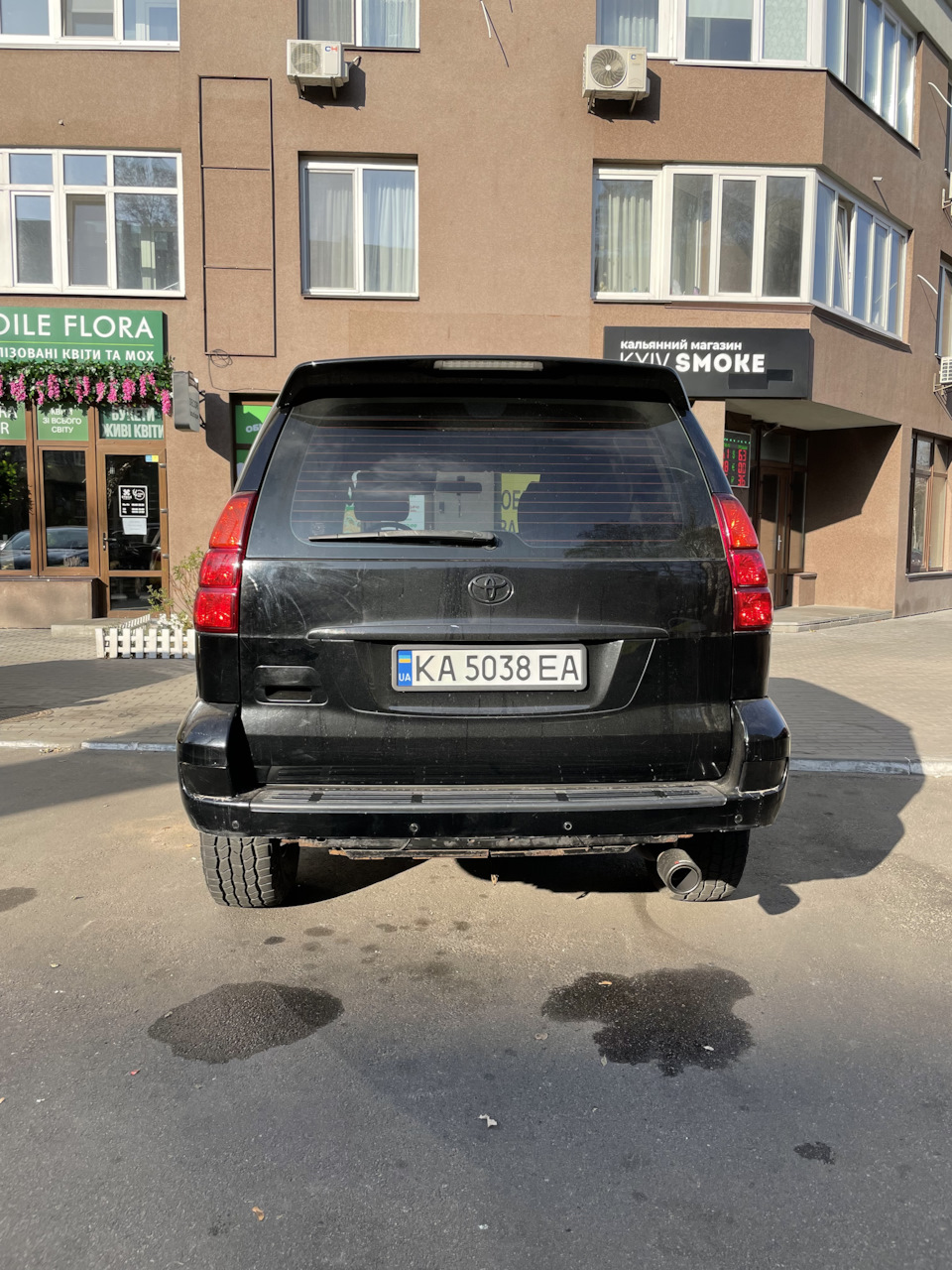 Встановлення задніх ліхтарів GX470 3