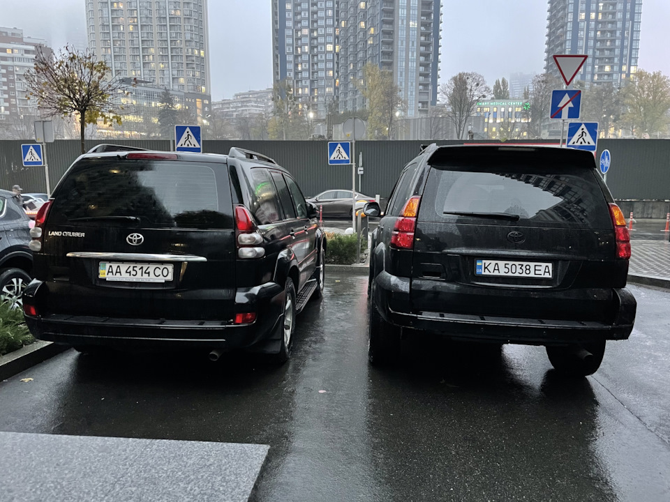 Встановлення задніх ліхтарів GX470 2