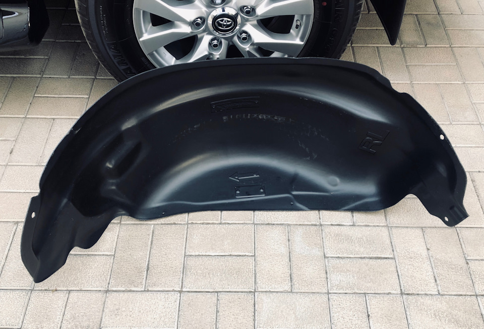 Brizkovnik Novline Fender 2