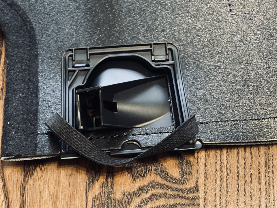 OEM Toyota Interior Light Light (заднє сидіння) 5