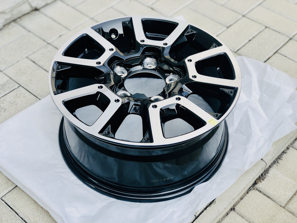 Колеса OEM Toyota TRD 3
