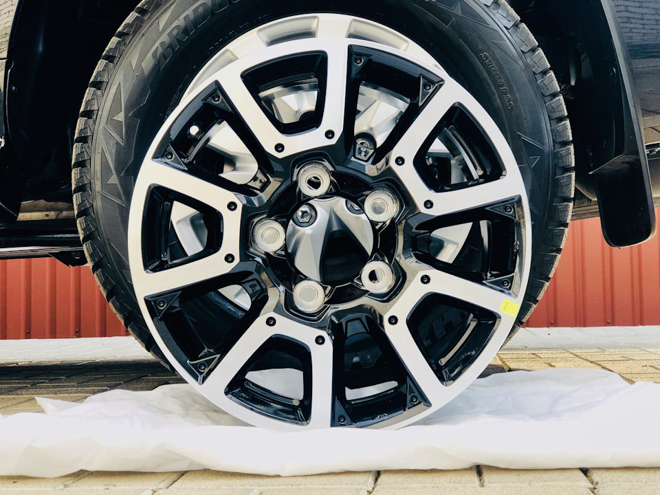 Колеса OEM Toyota TRD 5