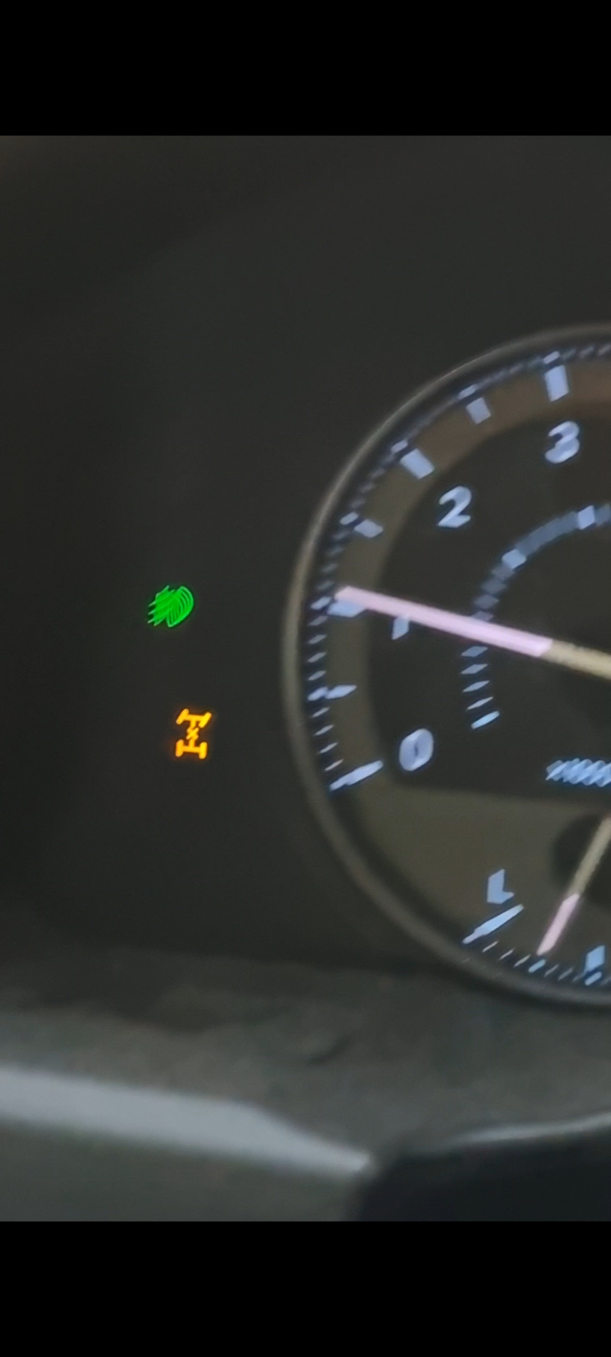 Тойота lc200 2008р 4.0 бензин 1