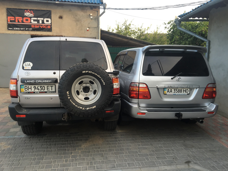 Land Cruiser 100 vs Land Cruiser 105 2 5