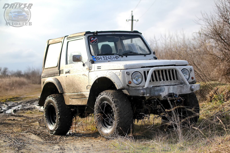 Охрестили Suzuki Samurai в Чебурашку 2