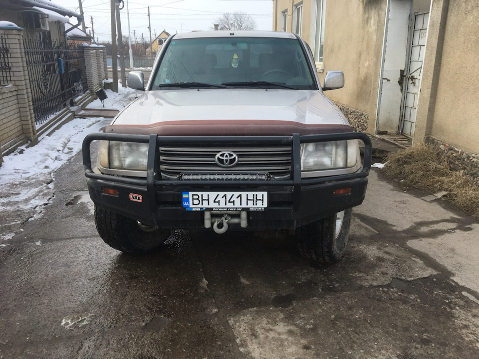 Рестайлінг Land Cruiser 100/105 у 2005+ 1