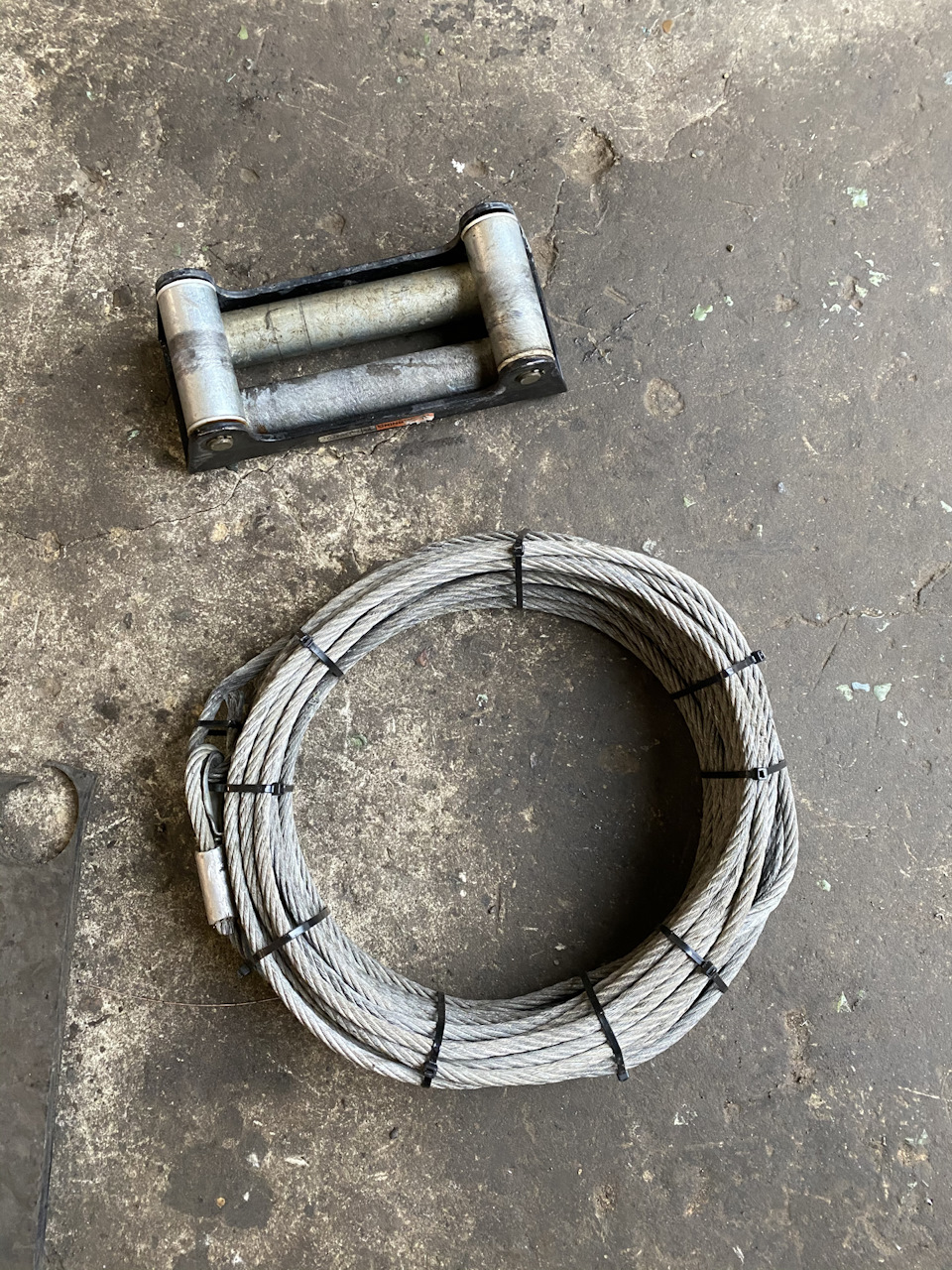 Синтетичний трос для лебідки WARN ZEON 12 2