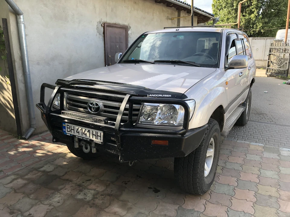 Захист капота - Land Cruiser 100/105
