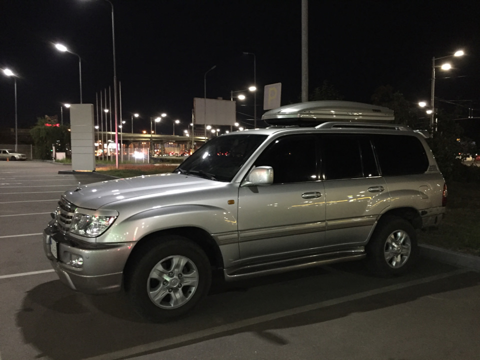 Встановлення боксу на дах. Thule Spirit 780. 2