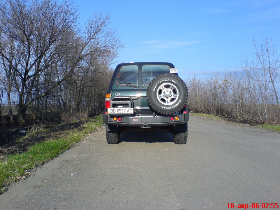 SCHULBUS та Задній Бампер ARB 4