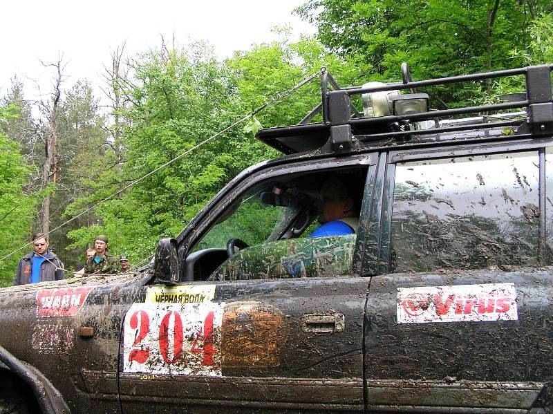 SCHULBUS on MegaXXXard 2009 4