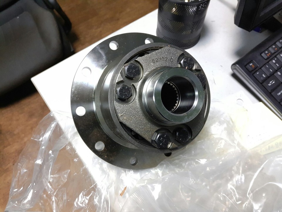 Приїхала моя краса Eaton Truetrac Limited-Slip Differential 2
